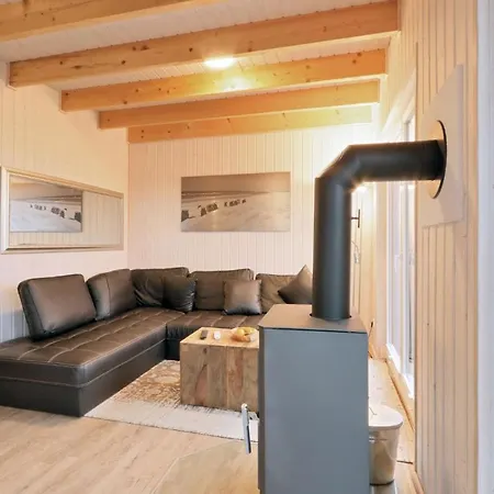 Strand-lodge